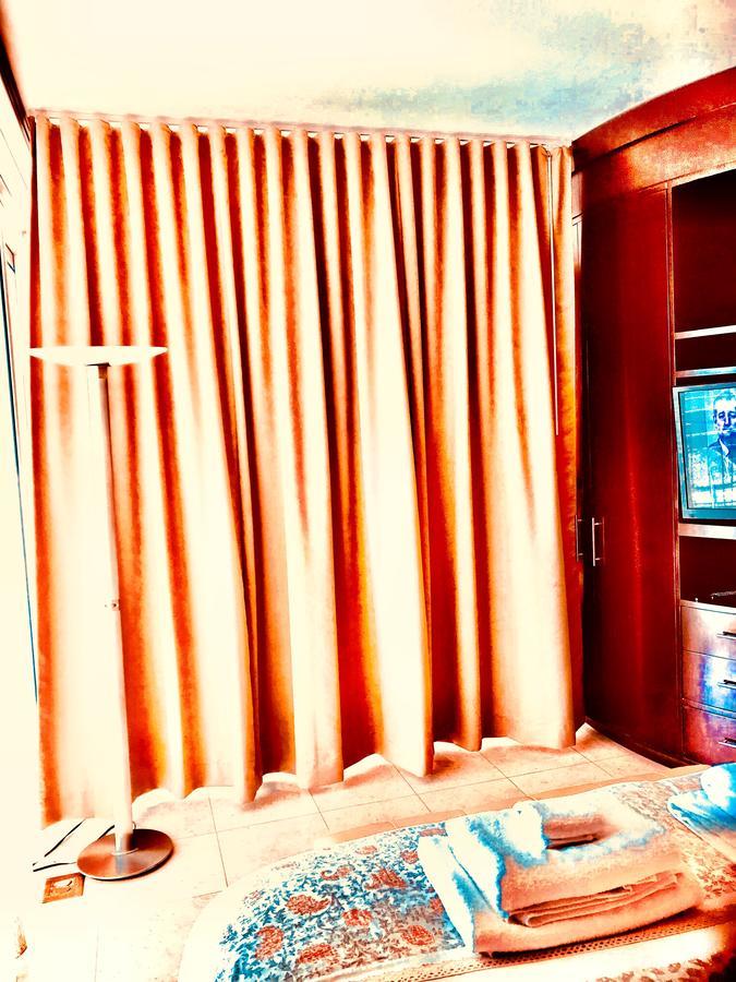 Apartment At De Soleil Hotel On Ocean Drive Маями Бийч Екстериор снимка