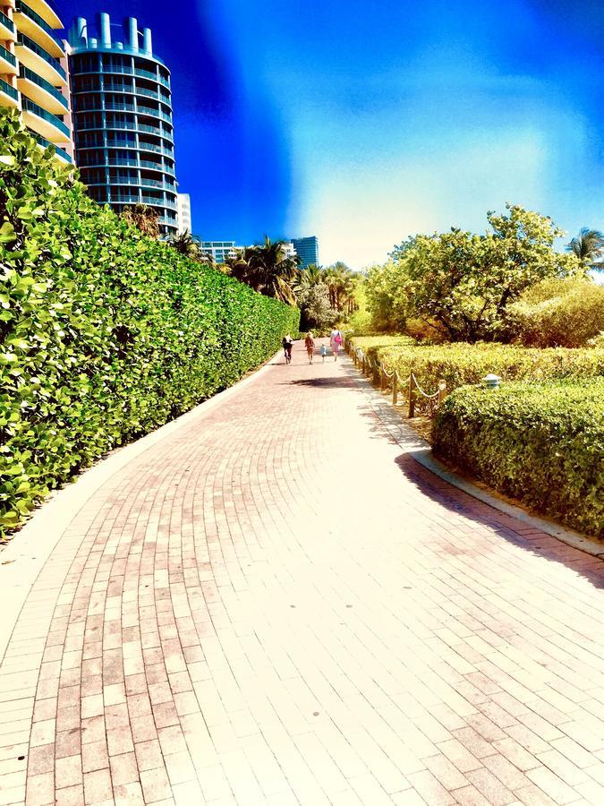Apartment At De Soleil Hotel On Ocean Drive Маями Бийч Екстериор снимка