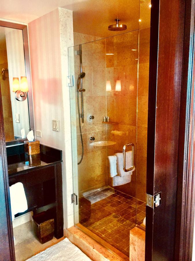 Apartment At De Soleil Hotel On Ocean Drive Маями Бийч Екстериор снимка
