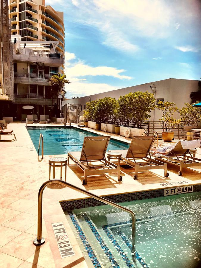 Apartment At De Soleil Hotel On Ocean Drive Маями Бийч Екстериор снимка